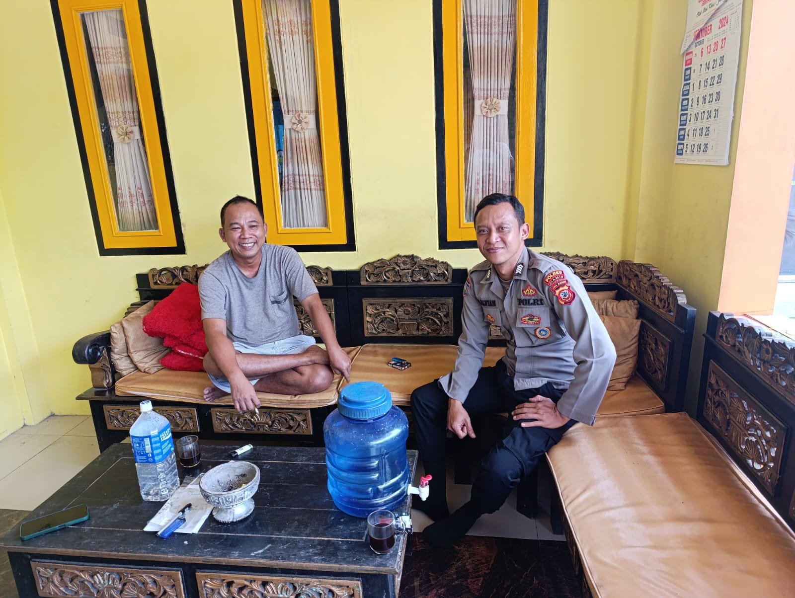 Ops Mantap Praja Polsek Cikoneng Polres Ciamis Patroli Dialogis Koorkom ke Warga Kujang