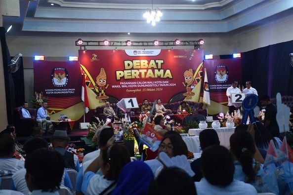 Monitoring Kegiatan Debat Publik tahap I Paslon Walikota & Wakil Walikota