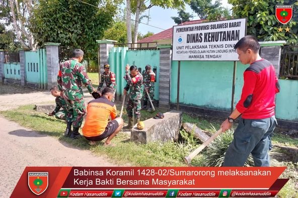 Babinsa Koramil 1428-02/Sumarorong melaksanakan Kerja Bakti Bersama Masyarakat