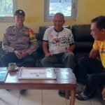 Datangi Tokoh Masyarakat Anggota Polsek Kawali Koorkom Kamtibmas Jelang Pilkada Serentak