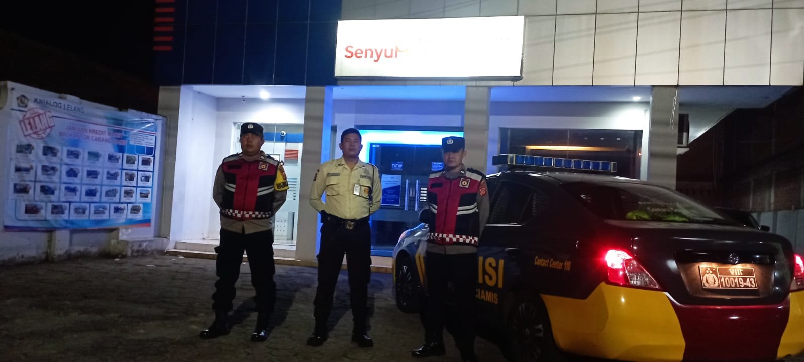 Berikan Rasa Aman Personel Polsek Kawali Polres Ciamis Patroli Dialogis di Malam Hari
