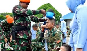 Yonko 462 Kopasgat Laksanakan Upacara Tradisi Kenaikan Pangkat