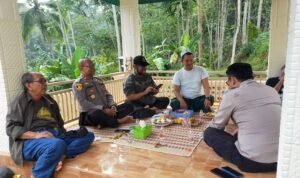Humanis, Polsek Cipaku Polres Ciamis Koorkom Kamtibmas Hadapi Pilkada Serentak Bersama Toga Humanis, Polsek Cipaku Polres Ciamis Koorkom Kamtibmas Hadapi Pilkada Serentak Bersama Toga