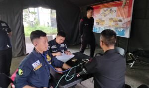 Optimalkan pengamanan kampanye Pilkada 2024 Bid Dokes Polda Jabar Lakukan Pemeriksaan Anggota