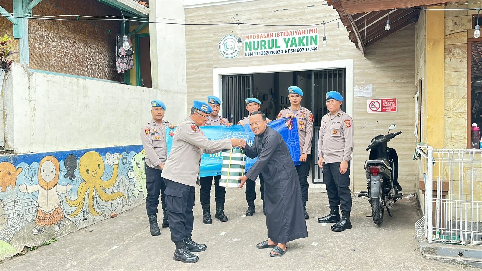 JUM’AT BERKAH BID PROPAM POLDA JABAR UNTUK PERERAT TALI SILATURAHMI