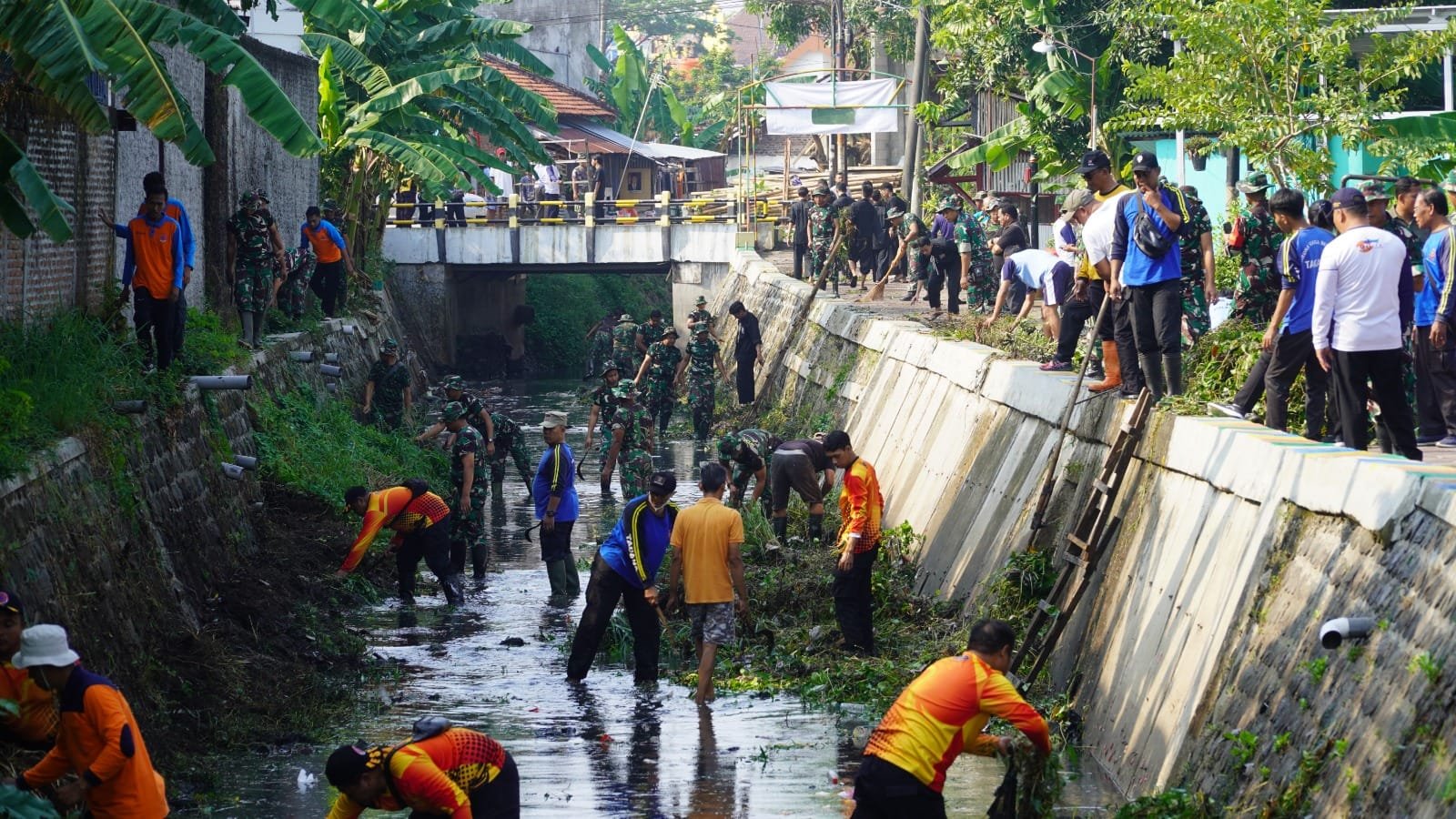 Sinergitas TNI dan Pemkot Mdiun dalam momen Dirgahayu ke-79 TNI