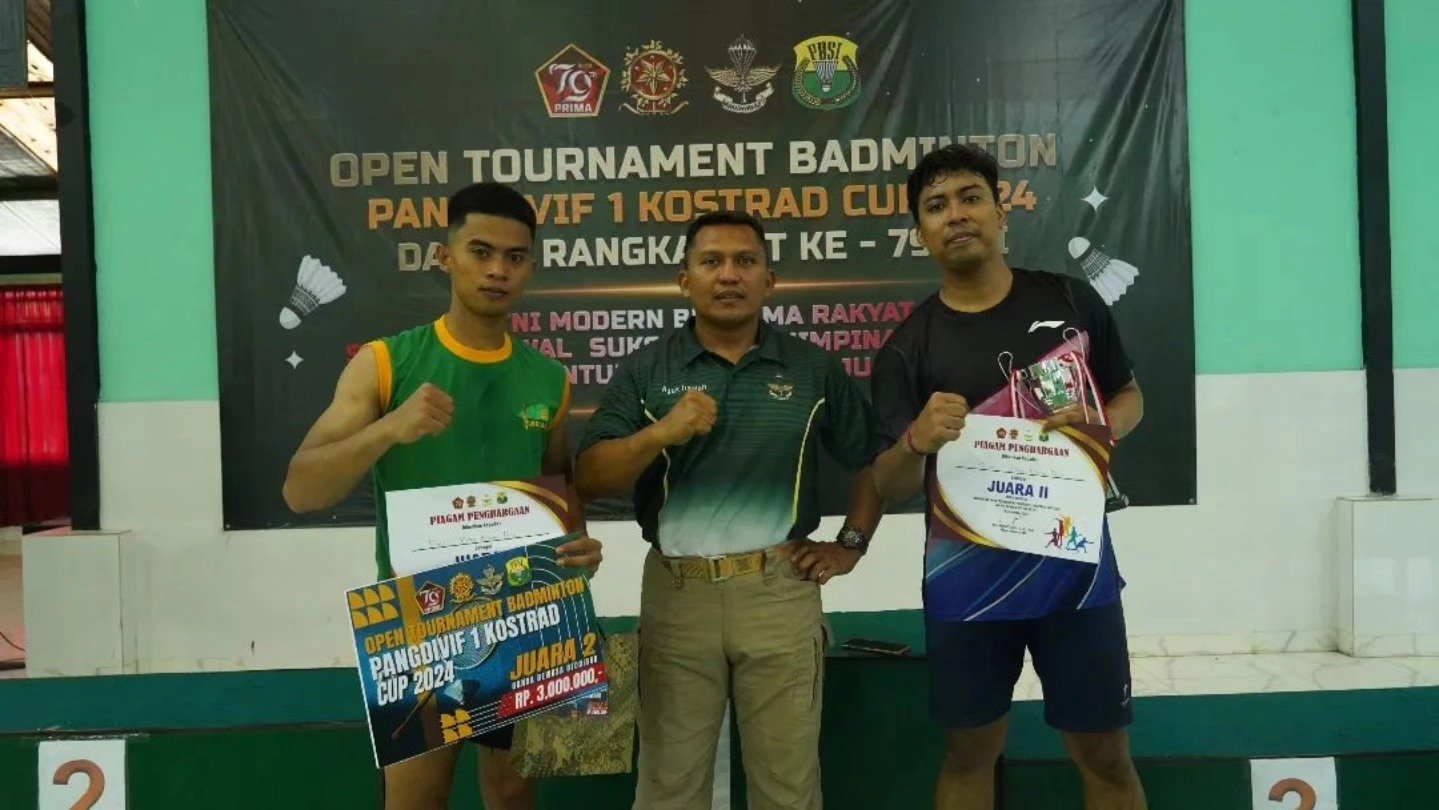 Prajurit Denma Divif 1 Kostrad Raih Juara 2  Open Tournament Badminton Pangdivif 1 Kostrad Cup 2024