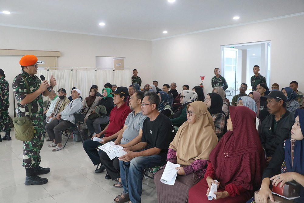 Dankopasgat Gelar Acara Bakti Sosial Operasi Katarak Dalam Rangka HUT ke-77 Kopasgat