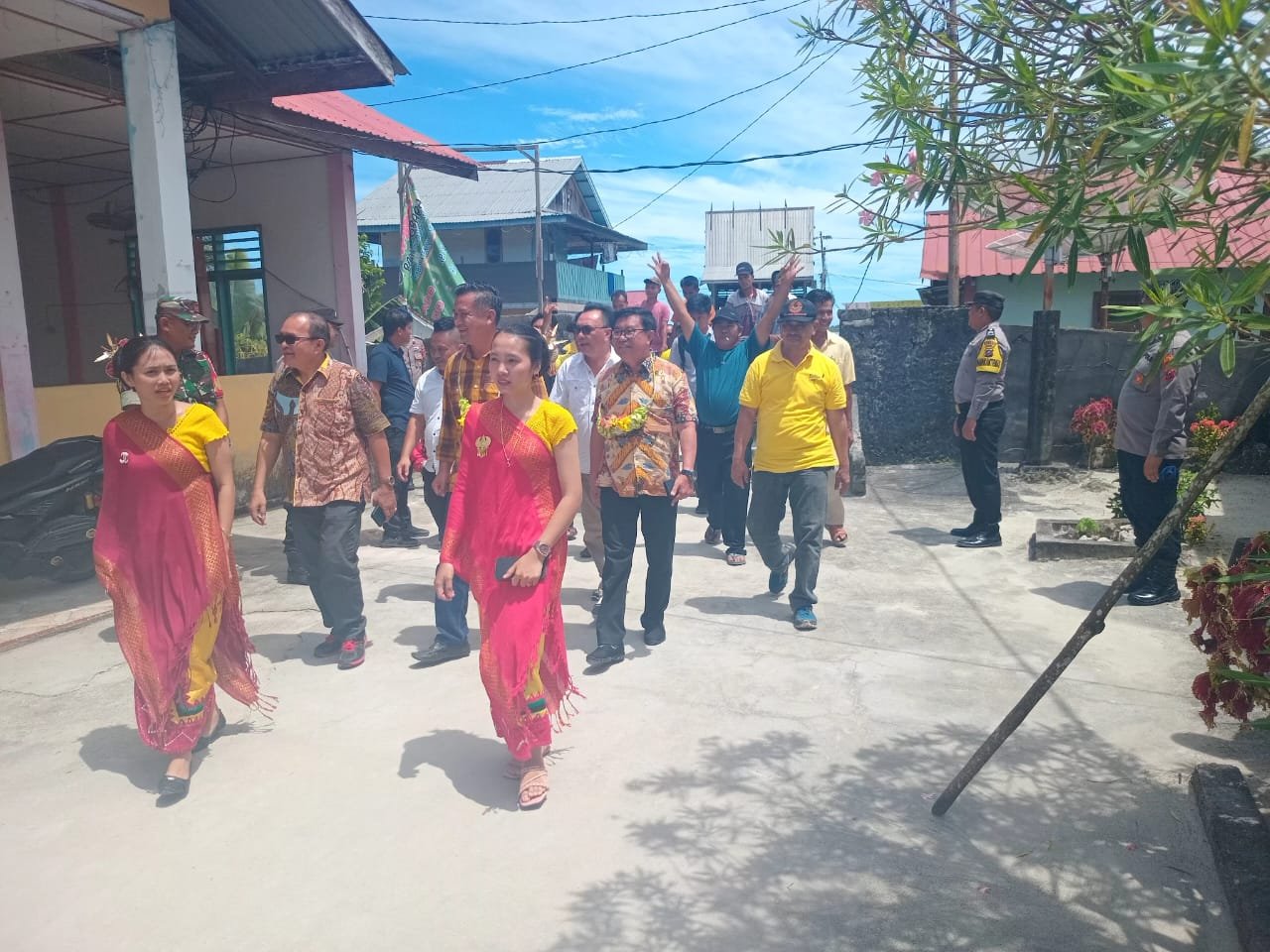 Monitoring Kegiatan Kampanye Paslon Bupati di Nias Selatan oleh Babinsa