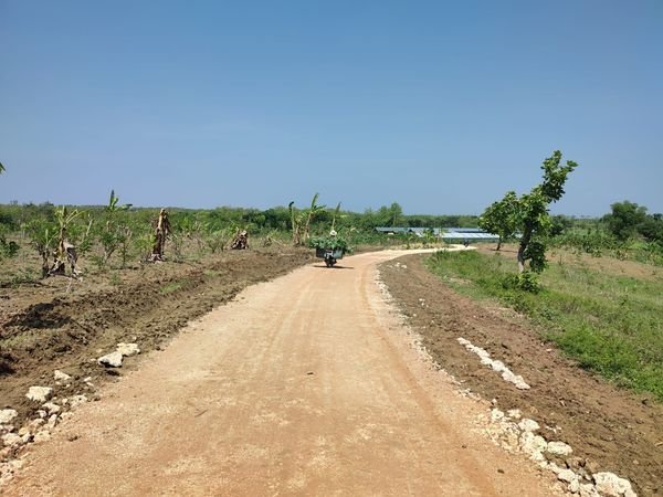 Jalan Makadam Hasil Kerja Nyata Satgas TMMD 122 Blora Membuat Warga Nyaman