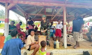 Tingkatkan Kemitraan Dengan Masyarakat Satgas Yonif 501 Kostrad Gelar Giat Sosial Di Papua Barat