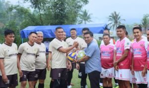 Pererat Silaturahmi dengan Warga Polres Ciamis Cooling System ke Kecamatan Sukamantri