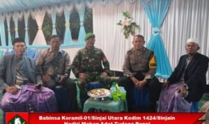 Babinsa Koramil-01/Sinjai Utara Kodim 1424/Sinjai Hadiri Makan Adat Tudang Penni