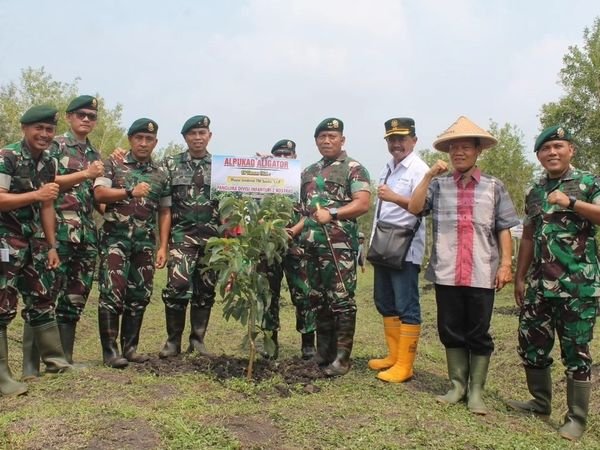 Studi Tiru dan Motivasi Pangdivif 2 Kostrad Untuk Pengembangan Agroforestry Di Kedunggalar Ngawi