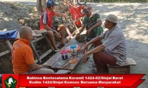Babinsa Bontosalama Lakukan Komsos untuk Tingkatkan Kebersamaan dengan Warga Babinsa Bontosalama Lakukan Komsos untuk Tingkatkan Kebersamaan dengan Warga