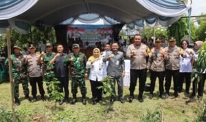 Kasdim 0721/Blora Hadiri Launching Gugus Tugas Polri untuk Ketahanan Pangan di Desa Nglanjuk