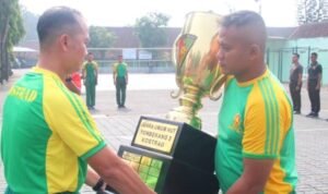 Meriahkan HUT Ke-38 Danyon Bekang 2 Kostrad Pimpin Upacara Pembukaan Pekan Olaraga Antar Kompi Meriahkan HUT Ke-38 Danyon Bekang 2 Kostrad Pimpin Upacara Pembukaan Pekan Olaraga Antar Kompi