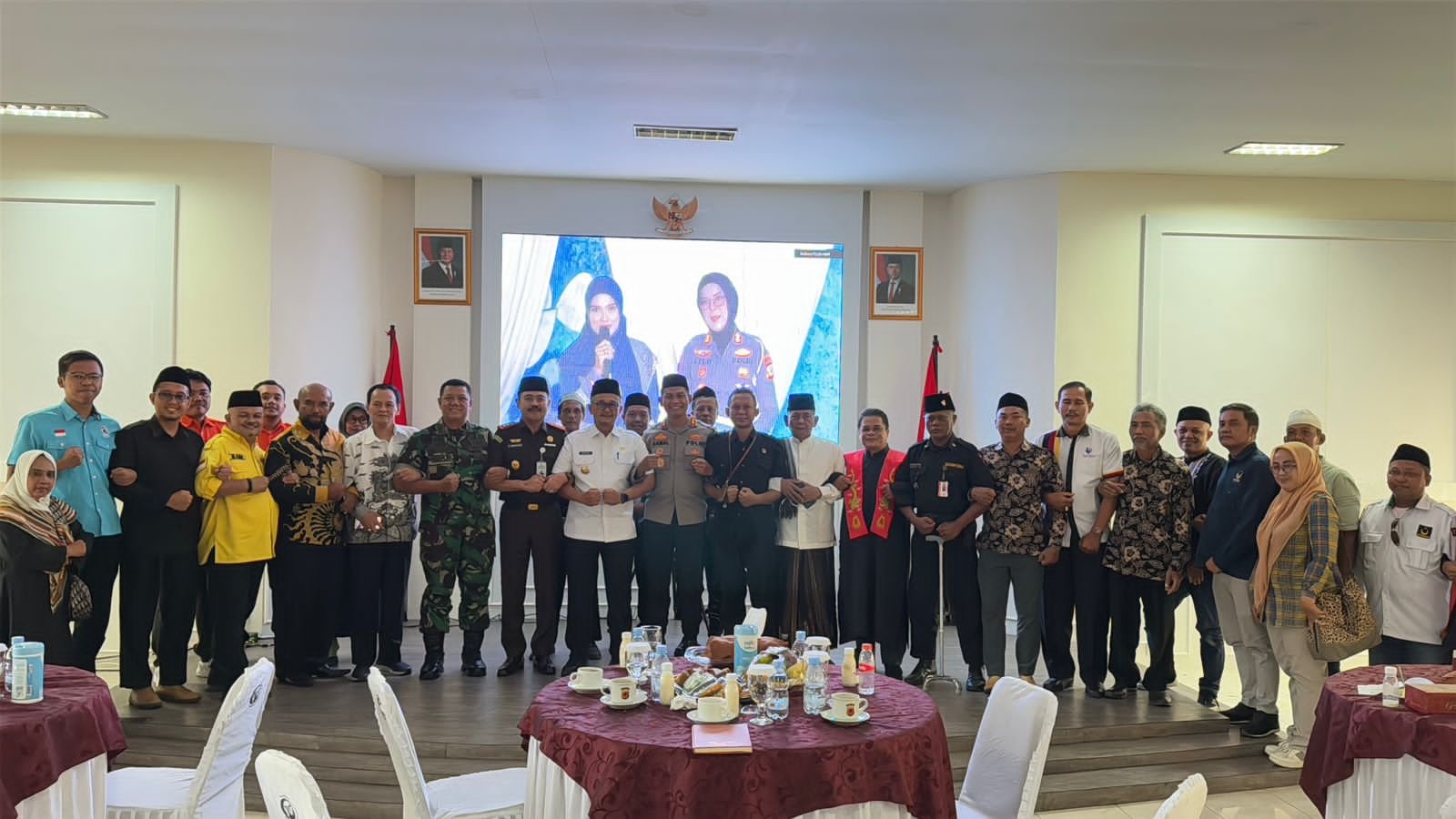 Jelang Masa Tenang dan Pencoblosan Kapolres dan Forkopimda Ciamis Doa Bersama Pilkada Damai