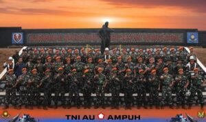 WING KOMANDO I KOPASGAT GELAR TRADISI PEMBARETAN DAN UPACARA PEMBARETAN