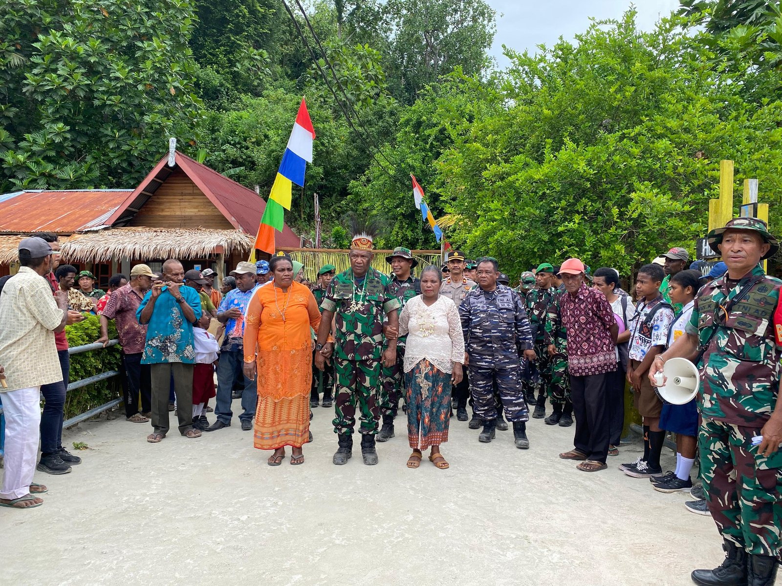 Kasdam Kasuari Tutup TMMD 122  Wujud Nyata Sinergi TNI dan Masyarakat Membangun Desa