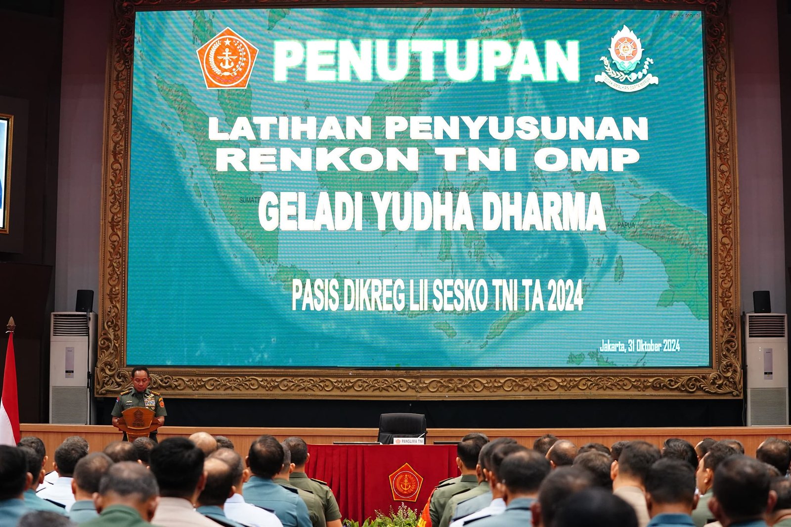 Turut hadir pada kegiatan tersebut diantaranya Kasum TNI Letjen TNI Richard T.H. Tampubolon, S.H., M.H., Dansesko TNI Marsekal Madya TNI Arif Widianto, S.A.B., M.Tr.Han., CHRMP., Kabais TNI Letjen TNI Yudi Abrimantyo, S.I.P., M.Sc., Dankodiklat TNI Letjen TNI Mohammad Fadjar, MPICT dan para Asisten Panglima TNI.