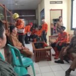 Polres Ciamis Polda Jabar Data Korban Bencana Alam Angin Puting Beliung di Desa Cisadap