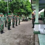 Usai Apel Pagi Danramil 01/Blora Pimpin Giat Pembenahan Pangkalan