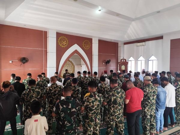 Yonmarhanlan IV Batam Ajak Masyarakat Laksanakan Istighosah dan Doa Bersama Menjelang HUT Ke-79 Korps Marinir