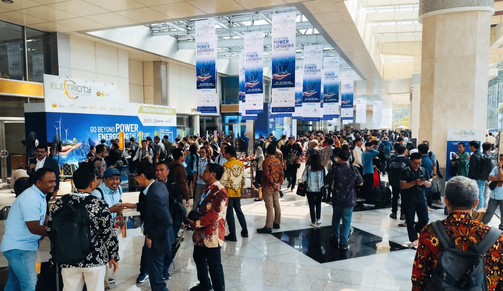 Di Electricity Connect 2024 PLN Galang Kolaborasi Global Wujudkan Transisi Energi di Indonesia