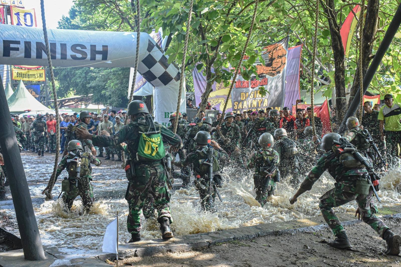 Semangat Juang yang Tak Terpadamkan Tim Binsat Resimen Artileri 2 Marinir tampil Memukau di Medan Laga