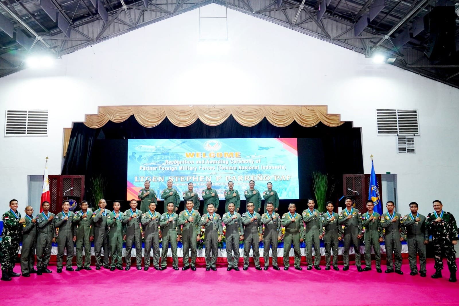 24 Personel TNI Terima Penghargaan Dari  Philippine Air Force