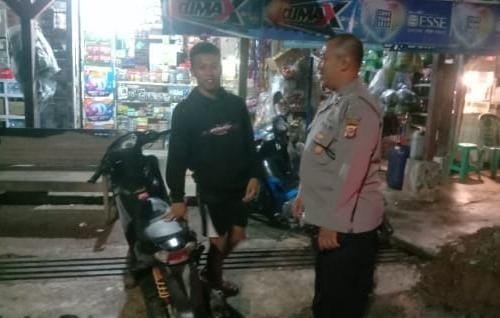 Berikan Rasa Nyaman Polsek Cimaragas Patroli Biru Antisipasi Gangguan Kamtibmas Saat Malam