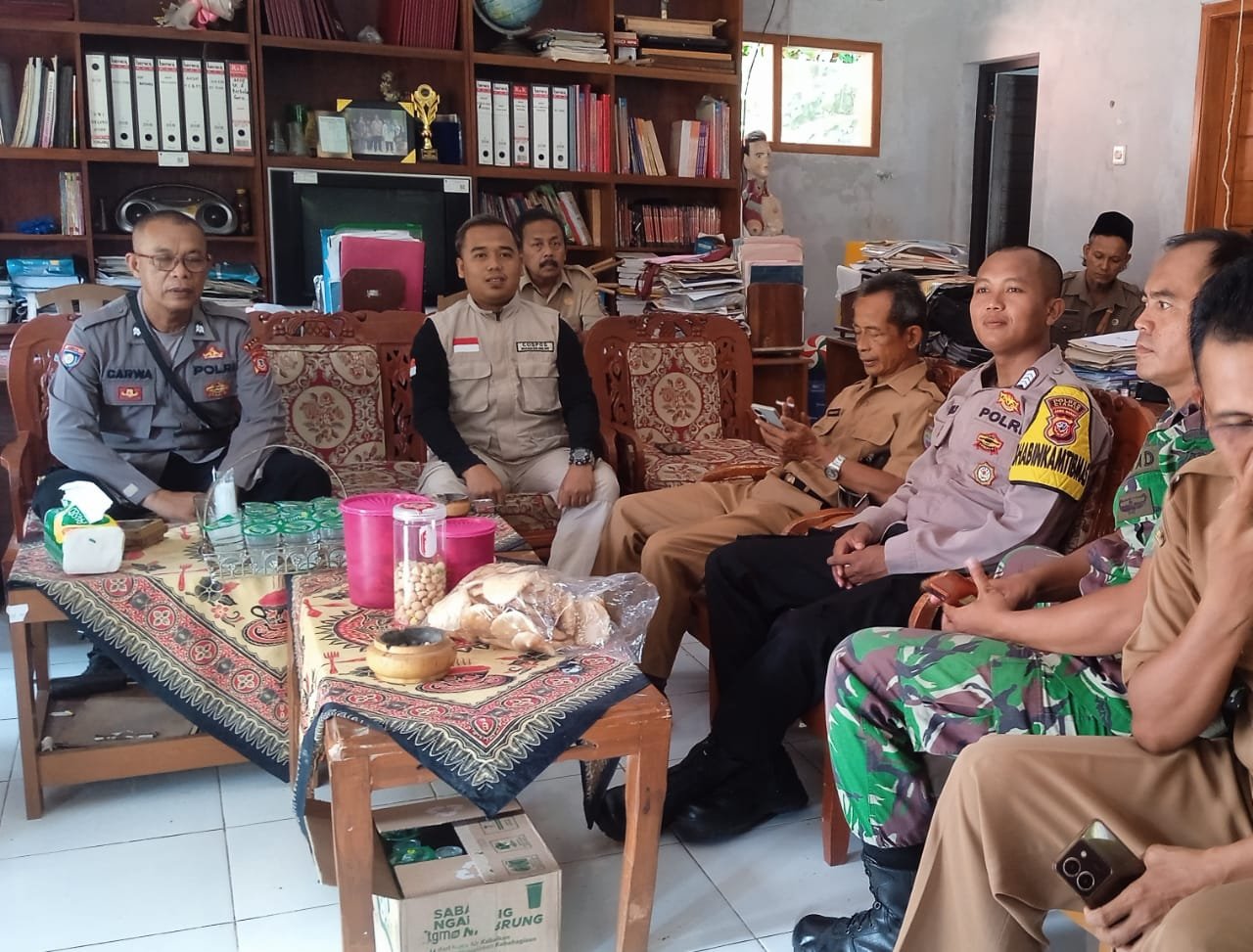 Polsek Rancah Polres Ciamis Datang ke Sekolah Binluh ke Guru Stop Bulying di SDN 2 Bojonggedang