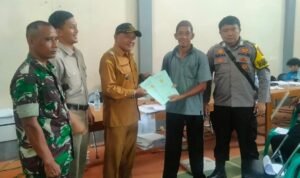 Polsek Cijeungjing Polres Ciamis, Monitoring Penyerahan Sertifikat PTSL di Desa Kertabumi