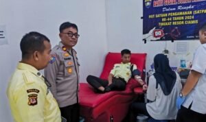 Polres Ciamis Ikuti Semarak HUT Satpam ke-44 Personel Polri Donor Darah di PMI Ciamis