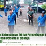 SEMANGAT KEBERSAMAAN TNI DAN PURNAWIRAWAN TERWUJUD DALAM SENAM BERSAMA DI SIDOARJO