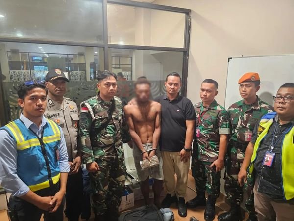 SATGAS KOPASGAT PAM BANDARA YONKO 461 KOPASGAT KEMBALI GAGALKAN PENYELUNDUPAN GANJA DI BANDARA SENTANI JAYAPURA