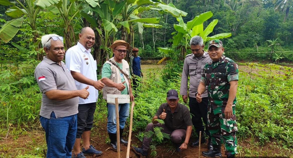 Soliditas TNI-Polri Bahaya TPPO Polsek dan Koramil Ciamis Cooling System ke Warga Karangampel