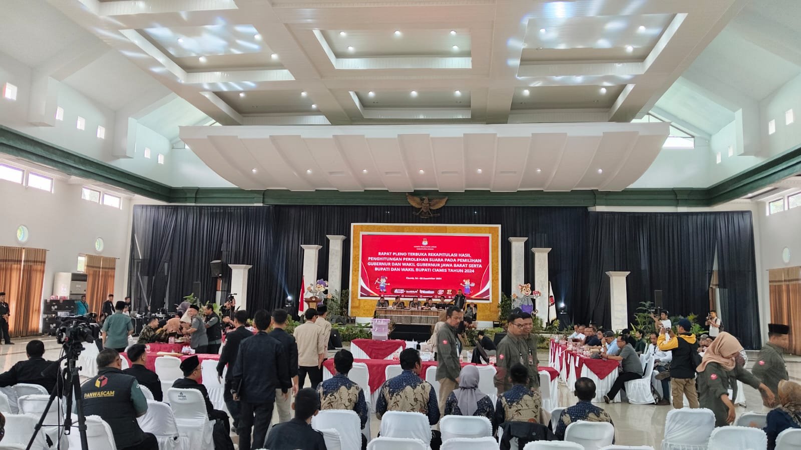 Polres Ciamis Amankan Proses Rekapitulasi Pilkada Serentak Tingkat Kabupaten