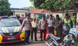 Cipkon Bahaya Kriminalitas Polsek Kawali Polres Ciamis Sampaikan Binluh ke Satpam Pasar Galuh