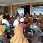 Polsek Cijeungjing Polres Ciamis Ikuti Sosialisasi Penyakit Menular ke Masyarakat Handapherang Polsek Cijeungjing Polres Ciamis Ikuti Sosialisasi Penyakit Menular ke Masyarakat Handapherang