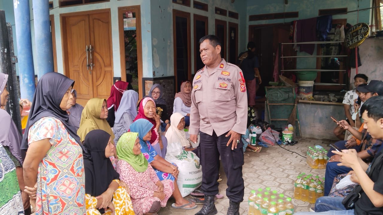 Jaga Persatuan dan Kesatuan Pasca Pilkada Polsek Banjarsari Cooling System ke Tomas Cikaso