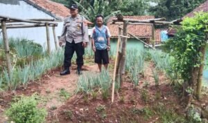 BHABINKAMTIBMAS DESA CITEREUP AJAK WARGA DUKUNG KETAHANAN PANGAN DAN JAGA KAMTIBMAS