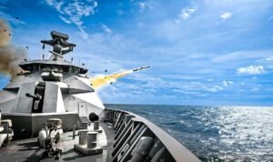 TNI AL Berhasil Menghancurkan Sasaran Strategis Musuh di Darat Dengan Tepat