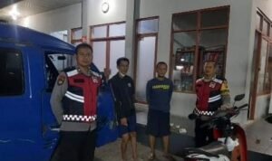Berikan Rasa Nyaman Warga Polsek Panumbangan Polres Ciamis Patroli di Malam Hari