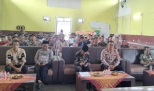 Jaga Persatuan dan Kesatuan Polsek Cipaku Cooling System ke Warga Buniseuri