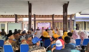 Polsek Banjarsari Polres Ciamis Ikuti Sosialisasi RPJMDes 2021-2029 Desa Sindanghayu