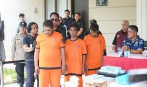 Polda Jabar ungkap Clandestine Lab Happy Water dan Liquid Narkotika di Buah Batu, Kabupaten Bandung