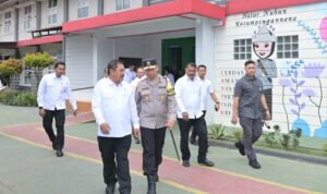 Kapolda Jabar Hadiri Upacara Pemberian Remisi Khusus Natal 2024 di Lapas Perempuan Bandung