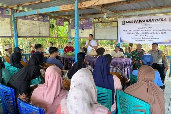 Babinsa Koramil 1426-04/Galesong, Hadiri Musrenbang Desa Dukung Program Pemerintah